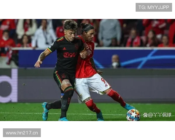 阿贾克斯关键战表现波动，对赛季争冠形势形成阶段性制约