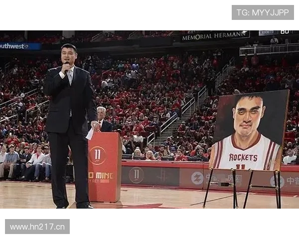 姚明退役后住的那栋别墅，光车库就能停八辆车